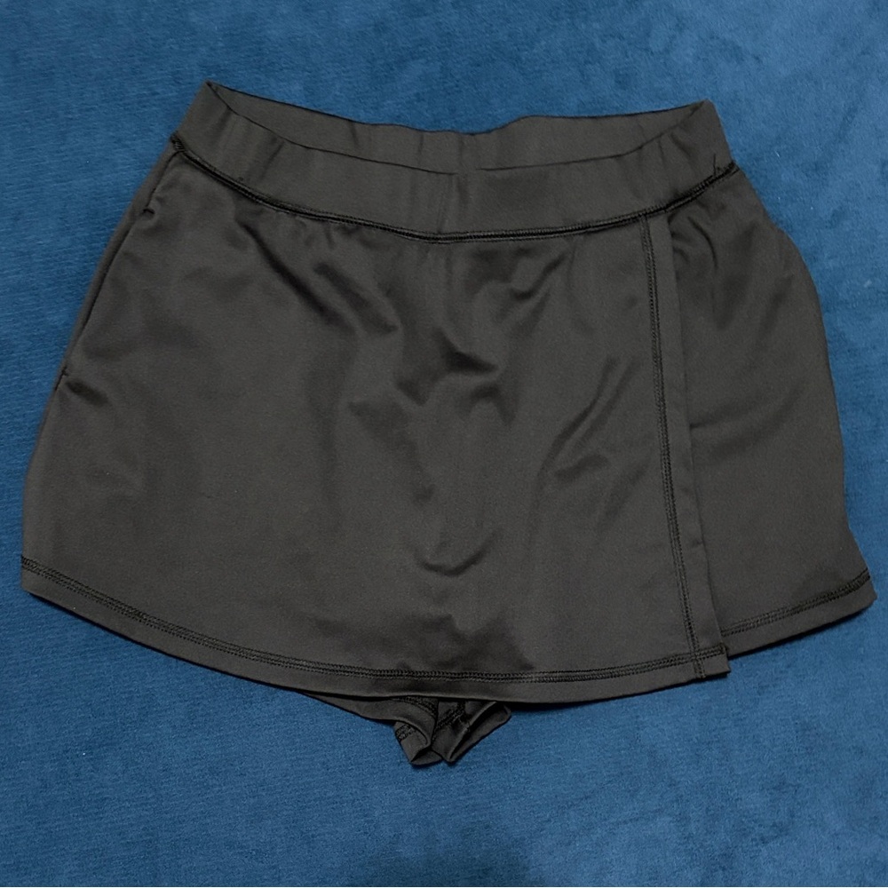 Aeropostale Women's Black Skort